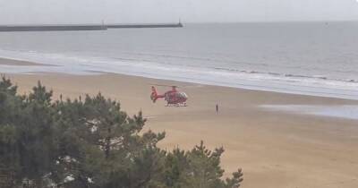 Wales Air Ambulance lands on Swansea beach - walesonline.co.uk