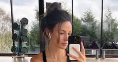 Michelle Keegan goes make-up free for mobile phone selfie as she makes demand to Apple