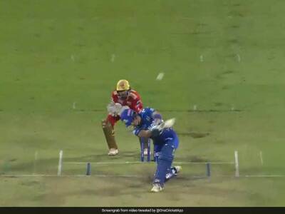 Dewald Brevis - Watch: Dewald Brevis Hits Longest Six Of IPL 2022 - sports.ndtv.com - South Africa - India