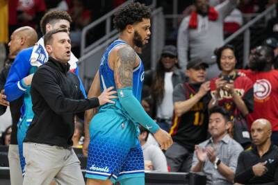 Hawks bombard Hornets in play-in elimination game, to face Cavaliers for playoff spot