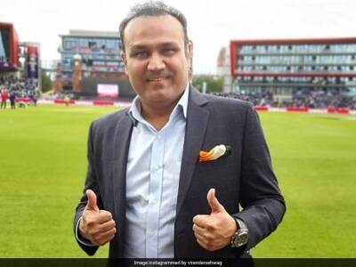 IPL 2022: Virender Sehwag Praises Punjab Kings Opener's Knock vs Mumbai Indians, Points Out One Shortcoming