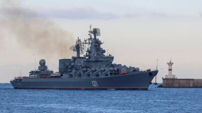 Ucrania golpea al buque insignia militar ruso, el Moskva