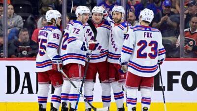 Kakko, Georgiev lead Rangers to shutout of Flyers