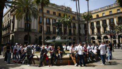 El Barça - E. LEAGUE (1/4, VUELTA) | BARCELONA-EINTRACHT El Eintracht quiere jugar en casa - en.as.com -  Santo -  Santa