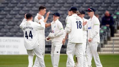 Simon Harmer - Championship - Marcus Harris - Yorkshire put their off-field troubles behind them to dominate Gloucestershire - bt.com - Australia - county Bristol - county Somerset