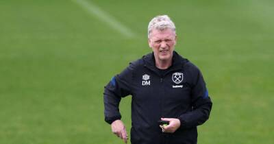 Soccer-Moyes wants West Ham to think they are Europa League favourites