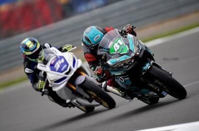 Lee Johnston - Silverstone BSB: Friday practice times and results - bikesportnews.com - Britain