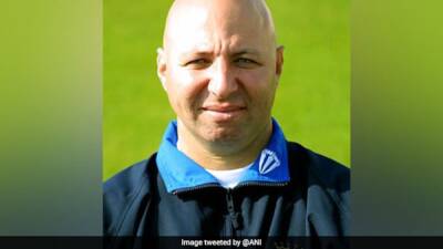 IPL 2022: Delhi Capitals Physio Patrick Farhart Tests Positive For COVID-19 - sports.ndtv.com - Uae - India -  Delhi -  Mumbai -  Pune