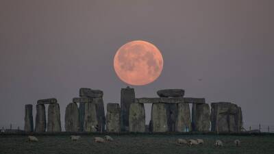 Luna Rosa 2022: a qué hora es, cuál es su significado y cómo ver la luna llena de abril