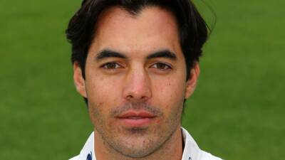 Essex close on victory while Harry Brook puts Yorkshire on top