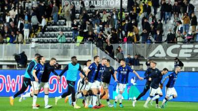 Inter make it three wins in a row with victory at Spezia
