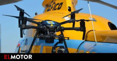 Un dron detecta en hora y media a 23 vehículos saltándose un Stop - en.as.com -  Santa