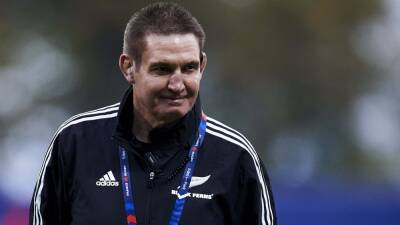 Controversy as New Zealand women's coach steps down