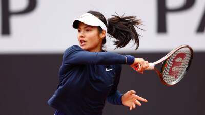 Emma Raducanu - Tereza Martincova - Jean King Cup - Emma Raducanu says she 'couldn't move' in her Billie Jean King Cup qualifier defeat to Marketa Vondrousova - eurosport.com - Britain -  Prague