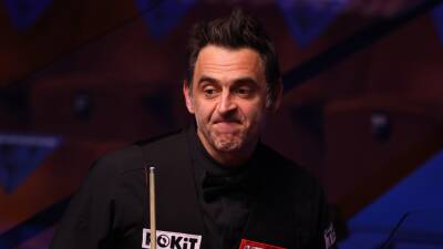 David Gilbert - 'It sounds like somebody’s sat-nav' - Ronnie O'Sullivan v David Gilbert interrupted by bizarre noise in crowd - eurosport.com