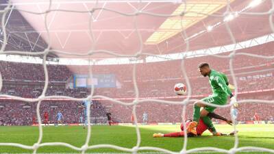 Liverpool hold off City fightback to make FA Cup final