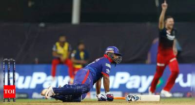IPL 2022: We could've batted better in the middle overs, says Delhi Capitals' skipper Rishabh Pant after defeat against RCB