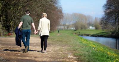 Hour-by-hour weather forecast for Easter Sunday as warm spell continues