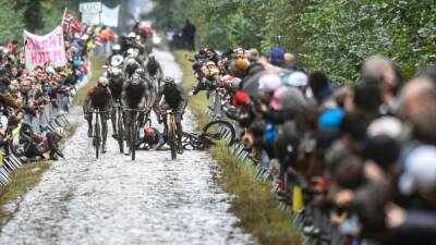 París Roubaix 2022, en directo: última hora de la carrera francesa, en vivo