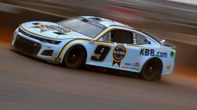 Kyle Larson - Kevin Harvick - Ryan Blaney - William Byron - Christopher Bell - Aric Almirola - Dicey top lane could play big role in Bristol Cup dirt race - nbcsports.com -  Richmond - county Bristol - county Wallace