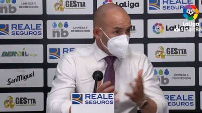 Por ahí Jémez no pasa: enganchón brutal con un periodista por esta insinuación - en.as.com - Madrid