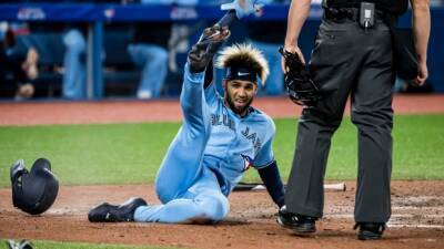 Gurriel Jr. leads attack as the Blue Jays edge Athletics