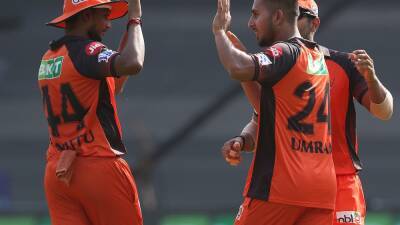 IPL 2022: Sanjay Manjrekar Hails Franchise For Pace Attack With Quality And Variety