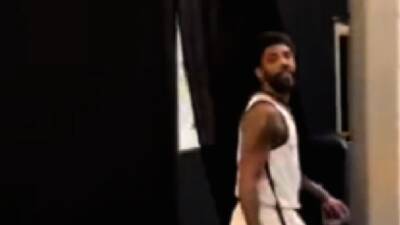 Irving responde a un fan de los Céltics: "Chúpame la po***, pu**" - en.as.com - Madrid
