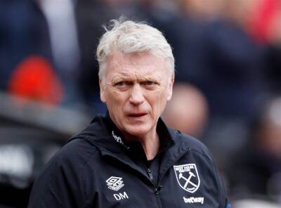 West Ham: Problem at London Stadium as Moyes tries to 'excite Irons fans'