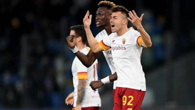 Stephan El Shaarawy derails Napoli Serie A title hopes as Roma cling to Champions League pursuit