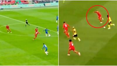 Virgil van Dijk: Footage of Liverpool star activating offside trap