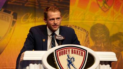 Hobey Baker winner gets 6-month ban for prohibited substance - foxnews.com - Usa -  Boston - state Minnesota - Denver