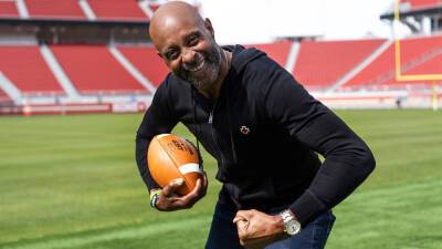 NFL legend Jerry Rice fights through fear of needles to partner with Red Cross, advocates for blood donations