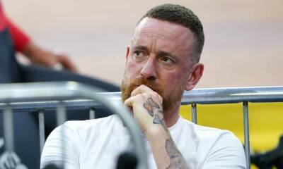 Bradley Wiggins offered ‘full support’ by British Cycling over grooming claims