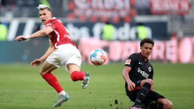 Schlotterbeck elige al Dortmund - en.as.com - Israel