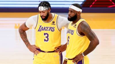 Los Angeles Lakers get LeBron James, Anthony Davis back for game against New Orleans Pelicans