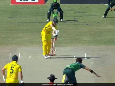 Watch: Shaheen Afridi Sends Travis Head Packing On First Ball Of 3rd ODI
