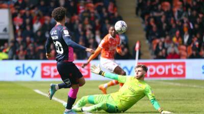 Brennan Johnson at the double as Forest cruise to win over Blackpool