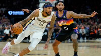 Devin Booker - Brandon Ingram - Pelicans rally past Suns after Booker's injury - tsn.ca -  New Orleans