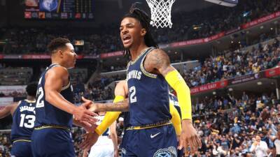 Taylor Jenkins - Ja Morant - Ja Morant, Memphis Grizzlies take Game 2 against Timberwolves as series shifts to Minnesota tied at 1 apiece - espn.com -  Karl-Anthony - state Minnesota - state Tennessee