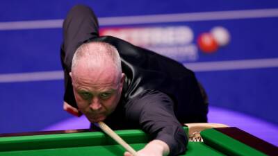 World Championship 2022 LIVE - John Higgins resumes in morning session, Judd Trump faces Hossein Vafaei later