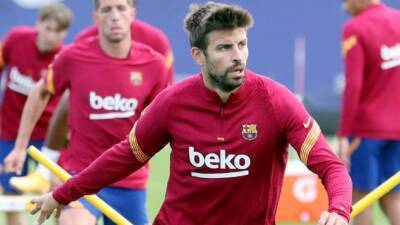 Barcelona Xavi recupera a sus dos baluartes en defensa: Piqué y Araújo