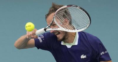 Wimbledon bans players from Russia, Belarus over Ukraine war