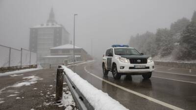 La nieve complica la circulación en España