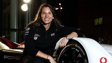 Simona de Silvestro leads all-female IndyCar team for three-race schedule, no Indy 500