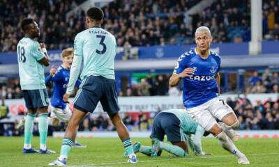 Richarlison denies Leicester to earn late relief for Everton in survival bid