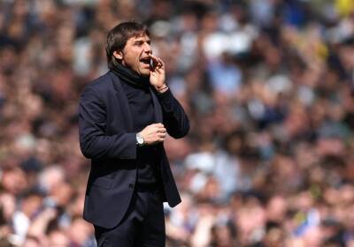 Antonio Conte - Tanguy Ndombele - Michael Bridge - Tottenham may have to 'bite the bullet' over £200k per-week star at Hotspur Way - givemesport.com - Italy -  Santo