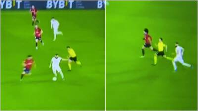 Karim Benzema's race vs referee during Osasuna 1-3 Real Madrid