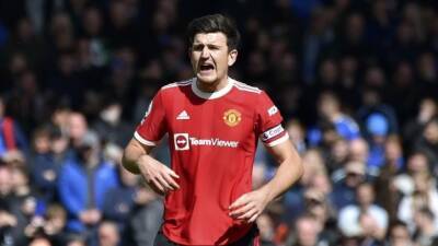 Harry Maguire - United captain Maguire gets bomb threat, police sweep home - tsn.ca - Manchester