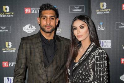 Amir Khan scraps London move after robbery